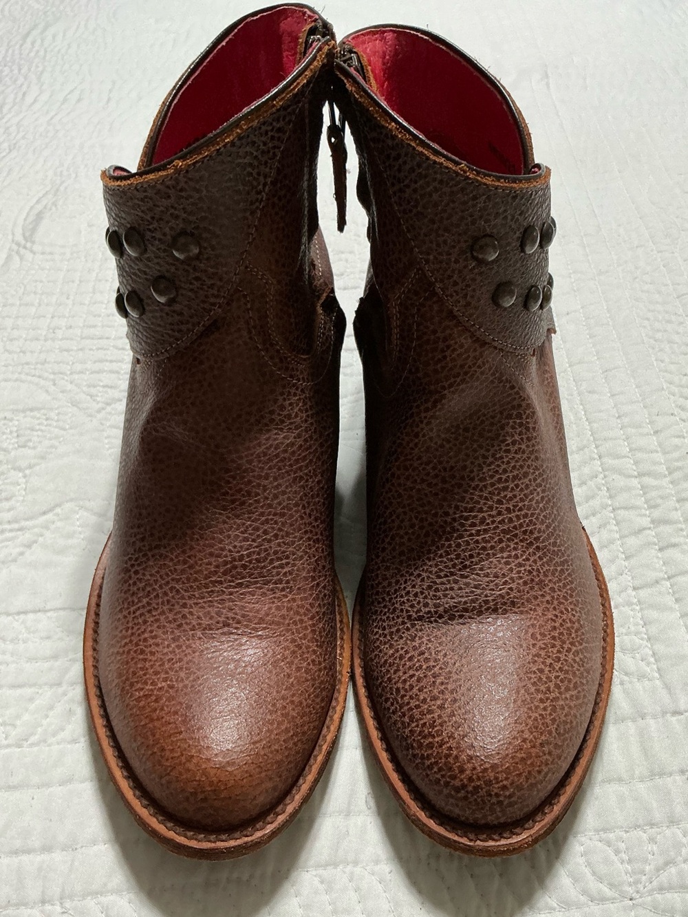 Macie Bean Boots Brown Studded Leather Shortie Ankle Bootie M3021 Size 9.5M